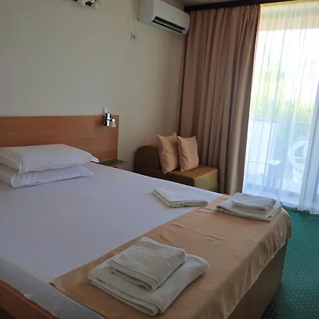 Hotel Delta Palace