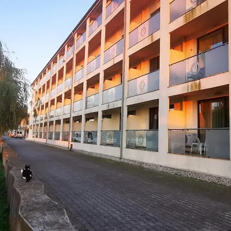 Delta Palace Hotel 3*
