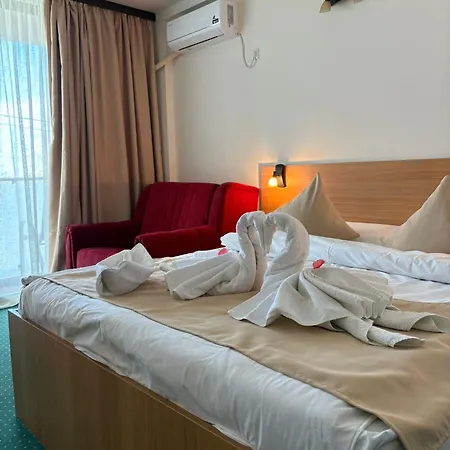 Delta Palace 3*