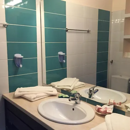 Delta Palace 3*